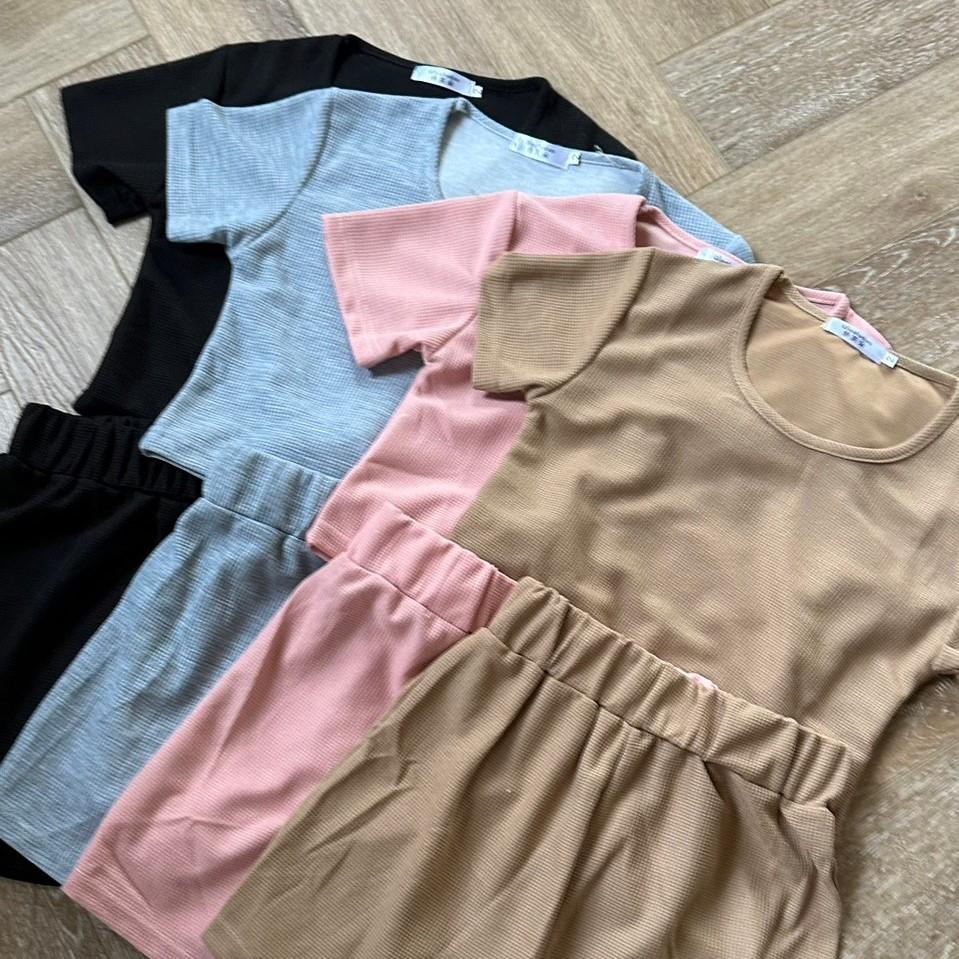 【DOE.FF】 鬆餅格休閒套裝 (現貨) 運動套裝 套裝女 休閒短褲 短T 圓領上衣 上衣女 短褲女 顯瘦短褲 女裝-細節圖9