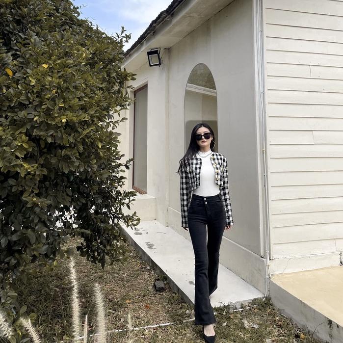 【DOE.FF】復古格紋毛呢小香短版外套 （現貨） 小香風 西裝外套 短版外套 厚外套 外套女 毛呢外套 大衣外套 女裝-細節圖7