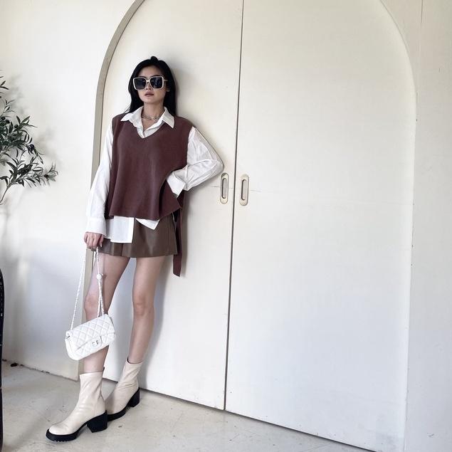 【DOE.FF】襯衫寬肩背心套裝 (現貨) 套裝女 寬鬆毛衣 下半身失蹤 襯衫女 針織背心 孕婦裝 長袖襯衫 V領毛衣-細節圖4