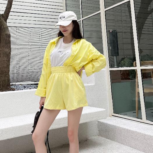 【DOE.FF】落肩寬鬆情侶襯衫 ( 現貨 ) 襯衫女 oversize 寬鬆上衣 上衣女 打底衣 下半身失蹤 襯衫外套-細節圖5