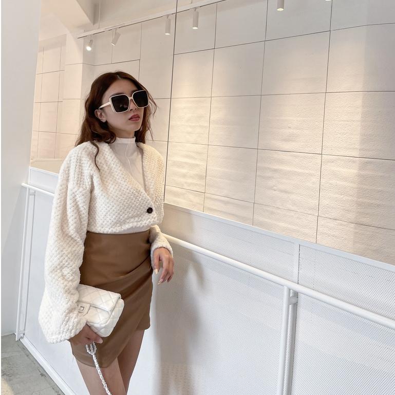 【DOE.FF】熊寶寶單釦短外套 （現貨） 短版外套 毛毛外套 西裝外套 外套女 厚外套 保暖外套 女裝 毛衣女 外套-細節圖3