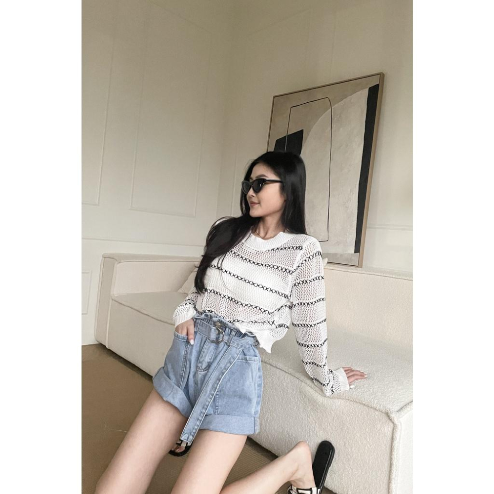 【DOE.FF】花苞兩扣皮帶捲邊短褲｜現貨｜ 牛仔短褲 牛仔褲 顯瘦 百搭 四季 9/29-細節圖5