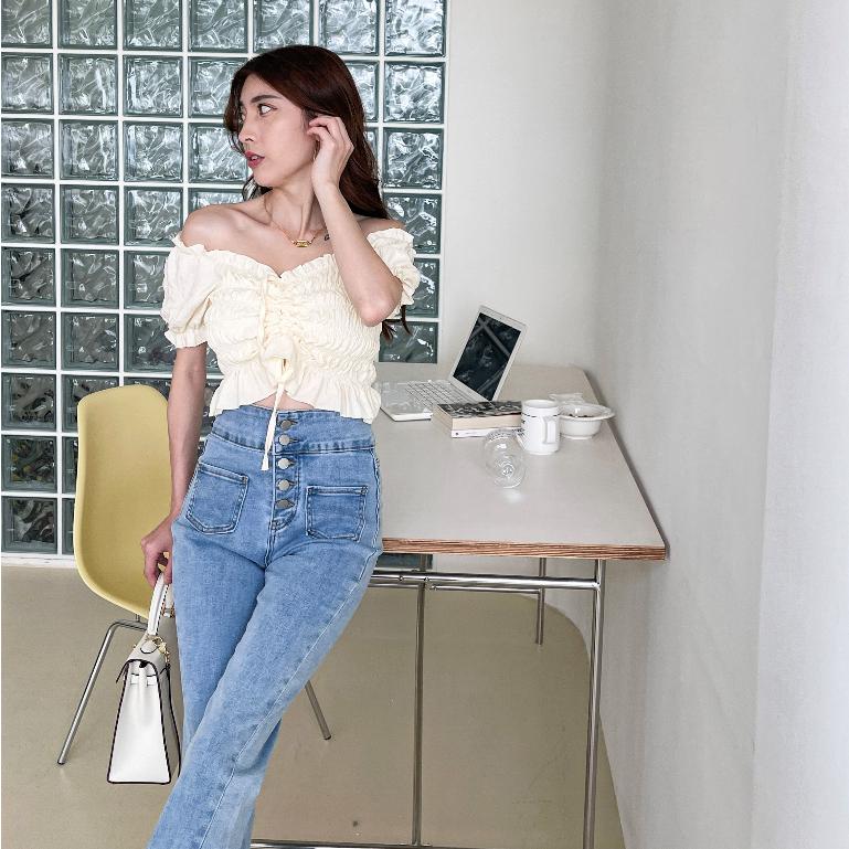 【DOE.FF】 韓國高腰五釦開岔喇叭褲 (現貨) 長褲女 顯瘦長褲 喇叭褲 高腰長褲 排扣長褲 貼身長褲 牛仔褲-細節圖8