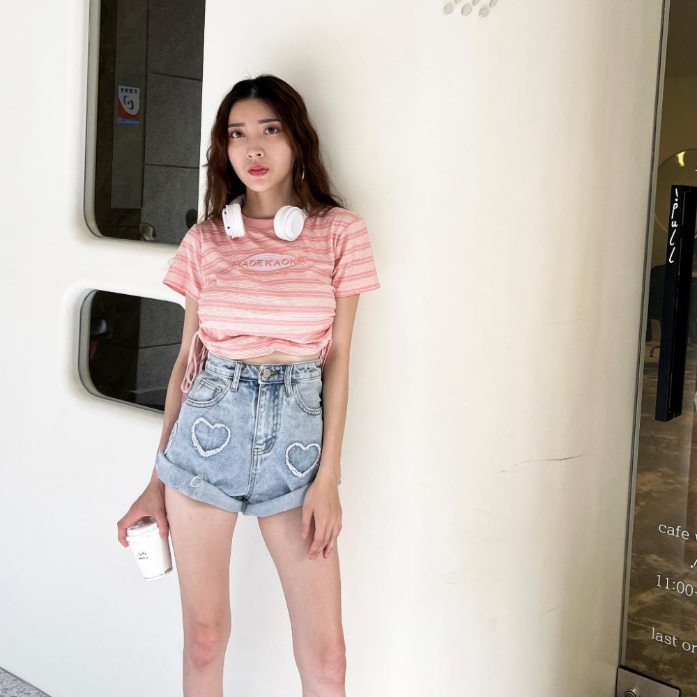 【DOE.FF】 粉色條紋刺繡抽繩短T (現+預) 圓領上衣 短版上衣 棉T 粉色上衣 短袖上衣 上衣女 粉色上衣女-細節圖6