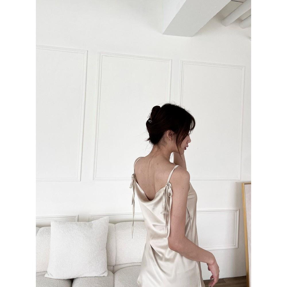 【DOE.FF】歐美質感緞面綁繩睡衣  (現貨) 居家服 睡衣 睡衣女 睡衣裙 性感睡衣 情趣睡衣 女裝 辣妹風-細節圖5