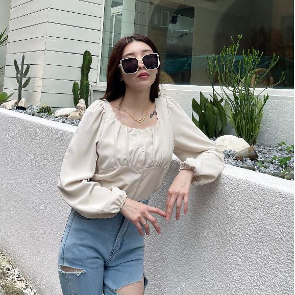 【DOE.FF】 抓皺方領雪紡上衣 (現貨) 露肩上衣 襯衫女 短版襯衫 上衣女 襯衫-細節圖8