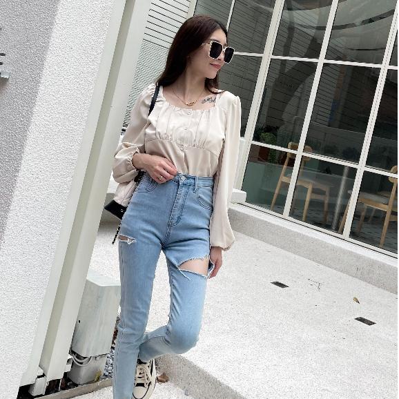 【DOE.FF】 抓皺方領雪紡上衣 (現貨) 露肩上衣 襯衫女 短版襯衫 上衣女 襯衫-細節圖9