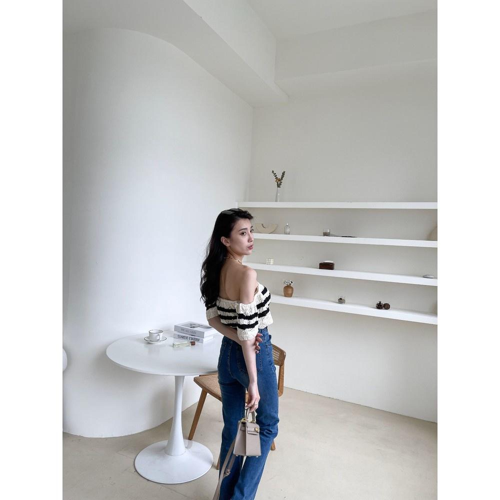 【DOE.FF】荷葉針織一字領上衣 （現貨） 一字領 一字領上衣 露肩上衣 針織上衣 短版上衣 辣妹上衣 女裝 辣妹風-細節圖6