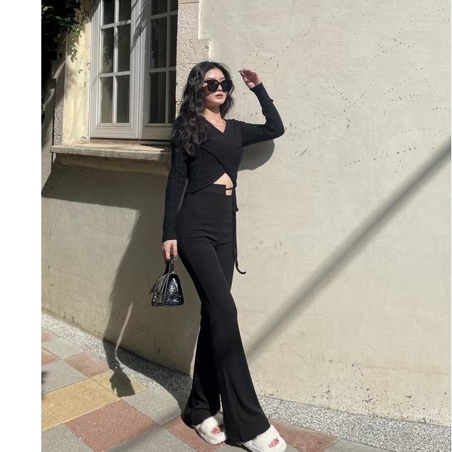 【DOE.FF】側綁腰西裝喇叭褲 ( 現貨 ) 顯瘦長褲  喇叭褲 長褲女 高腰長褲 緊身褲 休閒長褲  辣妹 西裝長褲-細節圖4