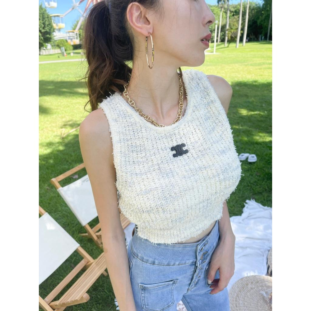 【DOE.FF】立體浮標勾針背心｜現貨｜針織背心 針織上衣 短版上衣 背心女 韓國女裝 削肩背心 ins ootd 女裝-細節圖2