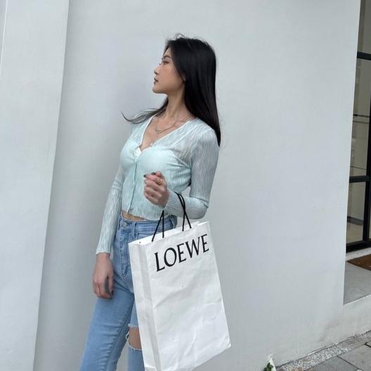 【DOE.FF】春款皺褶小鈕扣透視上衣 （現貨） 外套女 薄外套 上衣女 針織外套 針織衫 短版上衣 辣妹上衣 女裝-細節圖4