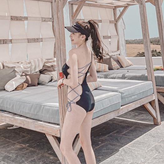 【DOE.FF】歐美側穿繩裸空比基尼  (現貨) 比基尼 泳衣 辣妹風 歐美風 女裝 套裝女 連體衣-細節圖3