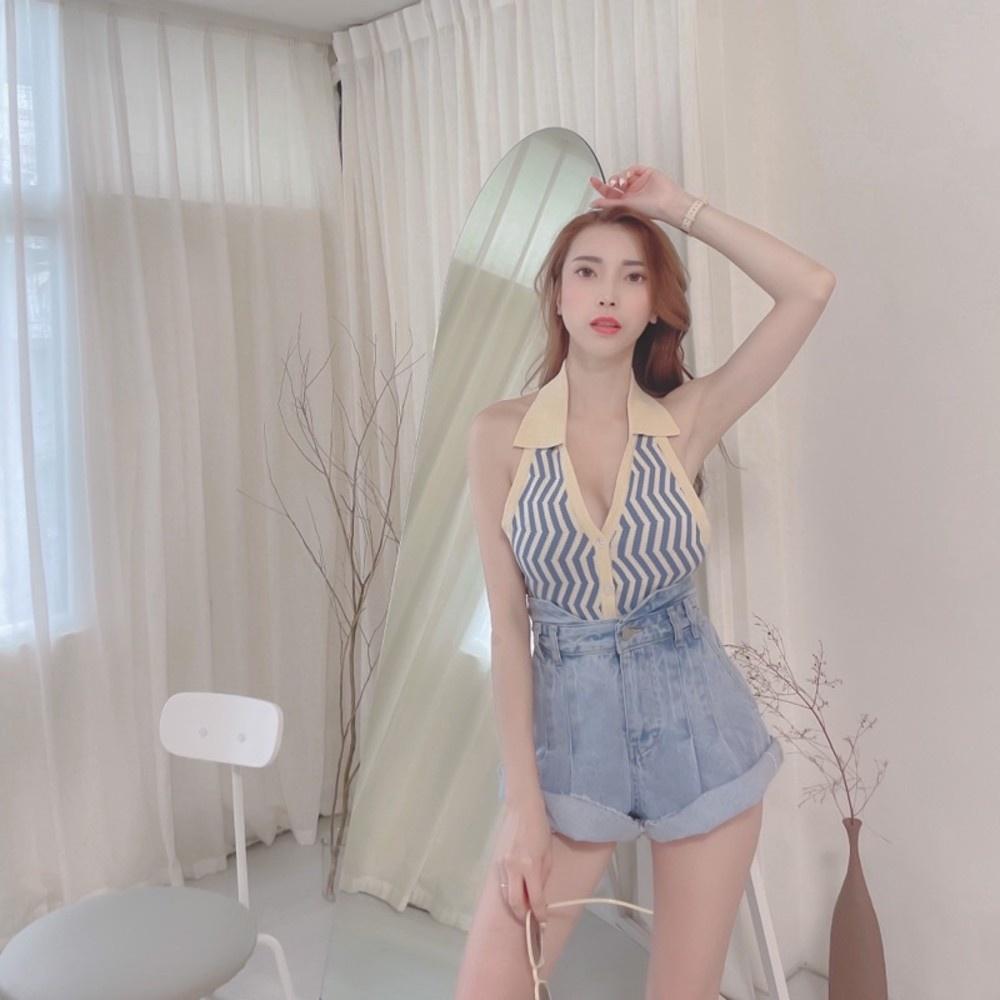 【DOE.FF】翻領波紋削肩背心 (現貨) 背心女 辣妹上衣 露背上衣 內搭背心 小可愛 上衣女 歐美風 辣妹風 女裝-細節圖4