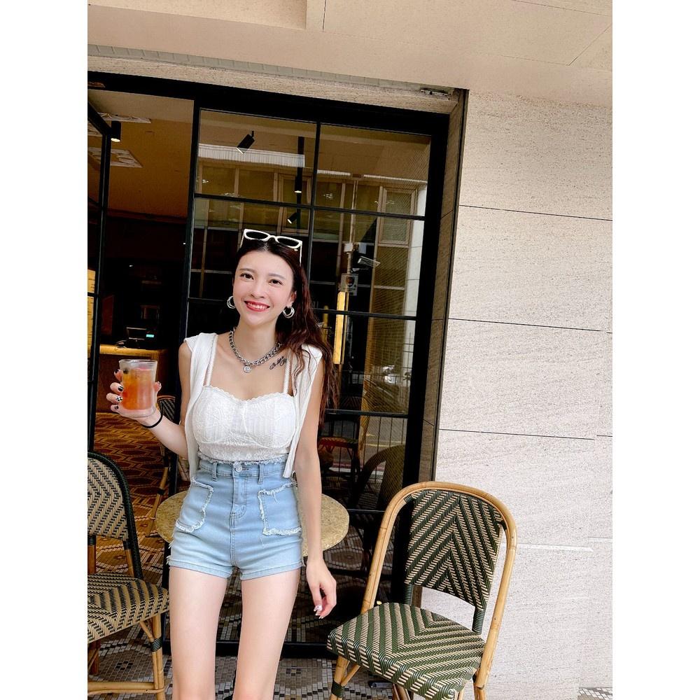 【DOE.FF】鬚邊包臀牛仔短褲 (現貨) 牛仔短褲 短褲女 高腰短褲 闊腿褲 顯瘦短褲 A字短褲 包臀短褲 合身短褲-細節圖2