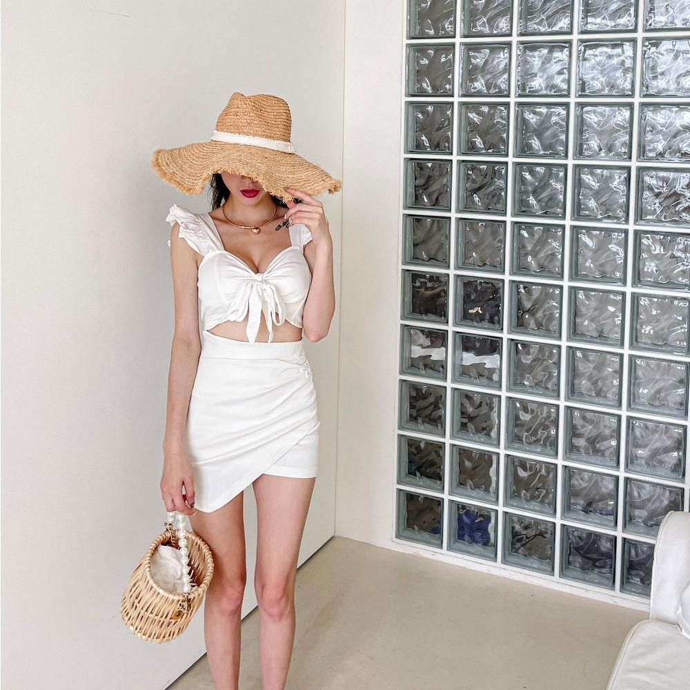 【DOE.FF自訂款】造型綁結背心 (現貨) bratop 背心女 一字領 短版上衣 上衣女 辣妹風 短版背心 辣妹背心-細節圖4