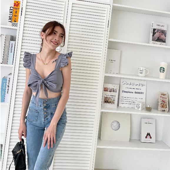 【DOE.FF自訂款】造型綁結背心 (現貨) bratop 背心女 一字領 短版上衣 上衣女 辣妹風 短版背心 辣妹背心-細節圖7