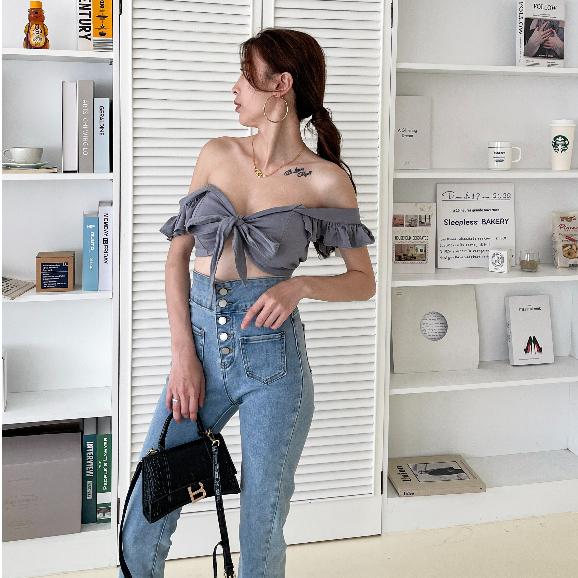 【DOE.FF自訂款】造型綁結背心 (現貨) bratop 背心女 一字領 短版上衣 上衣女 辣妹風 短版背心 辣妹背心-細節圖8