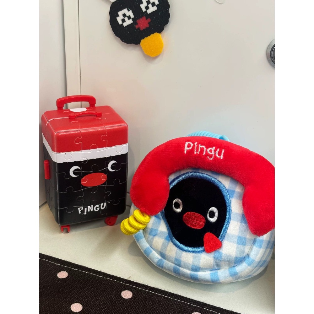 【熊盒子】 正版授權🔖馬克圖布 企鵝家族PINGU 家居系列 毛絨掛件 吊飾 枕頭 拖鞋 馬桶 床 沙發 房子 電話-細節圖6