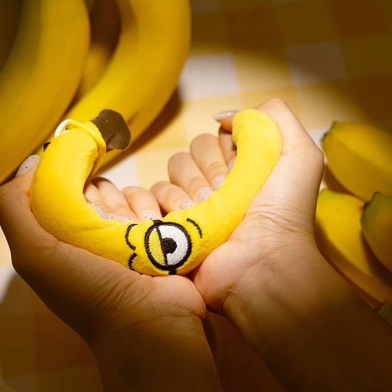 【熊盒子】 正版授權🔖 Minions 小小兵 小黃人 香蕉 毛絨吊飾 毛絨掛件 包包吊飾 禮物-細節圖5
