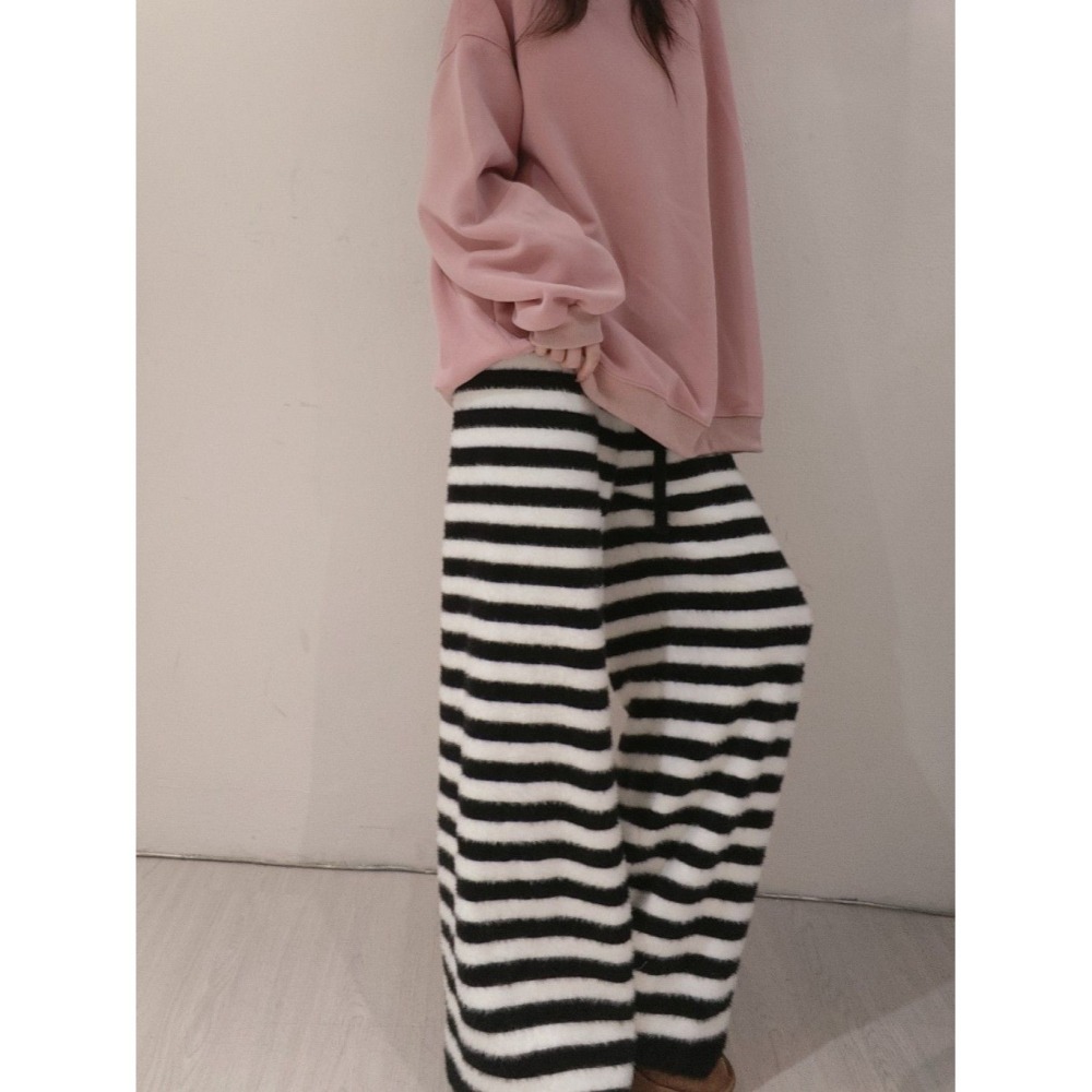 左左家#2819 毛茸茸寬褲-細節圖4