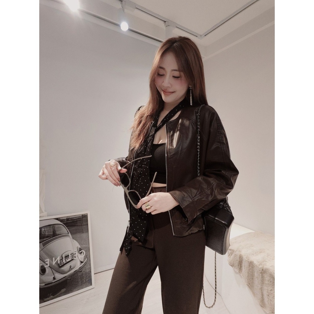 左左家#25208 圓領棒球皮外套-細節圖3