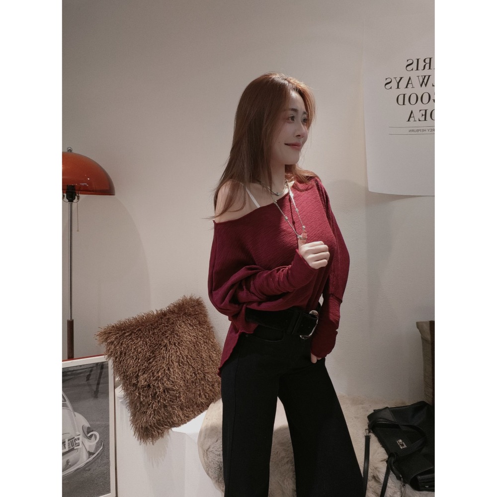 左左家#5976 獨家原創Lazy又不失暖度的慵懶感磨毛上衣-細節圖8