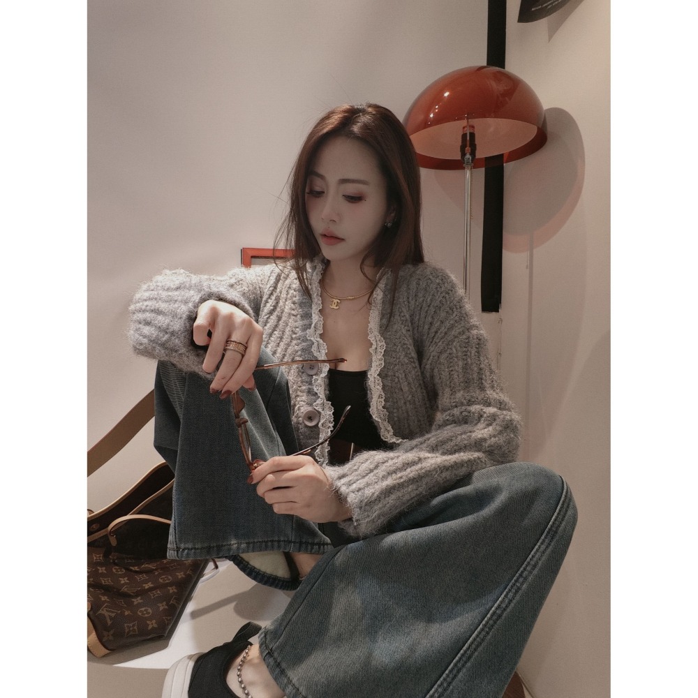 左左家#66053 布蕾絲條絨罩衫外套-細節圖3