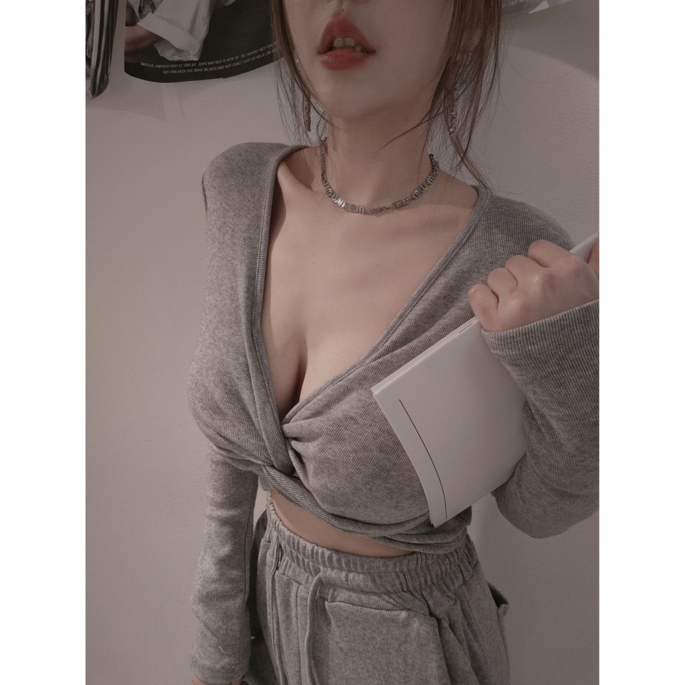 左左家#8199 美胸交叉褲套裝-細節圖3