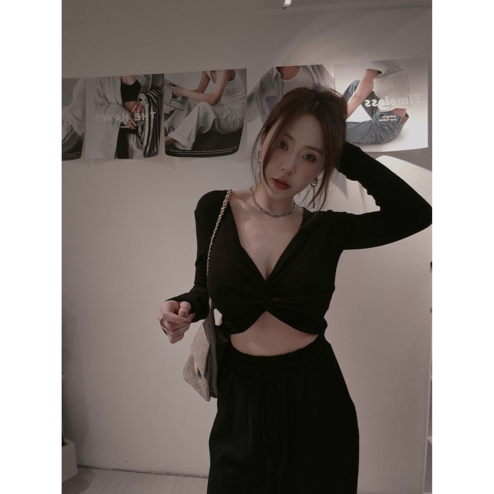 左左家#8199 美胸交叉褲套裝-細節圖6