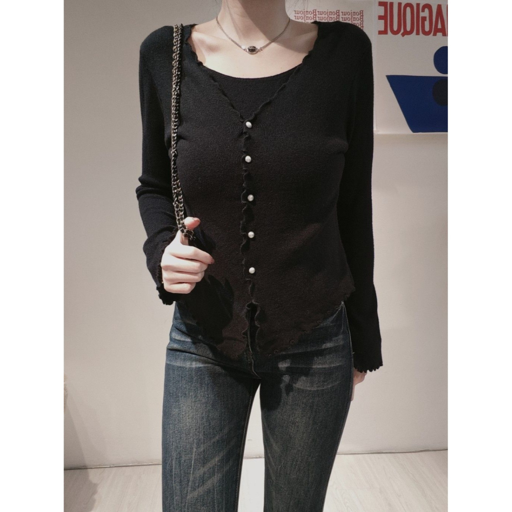 左左家#830 花邊假兩件針織衫 非常方便又超有氣質 推~-細節圖5