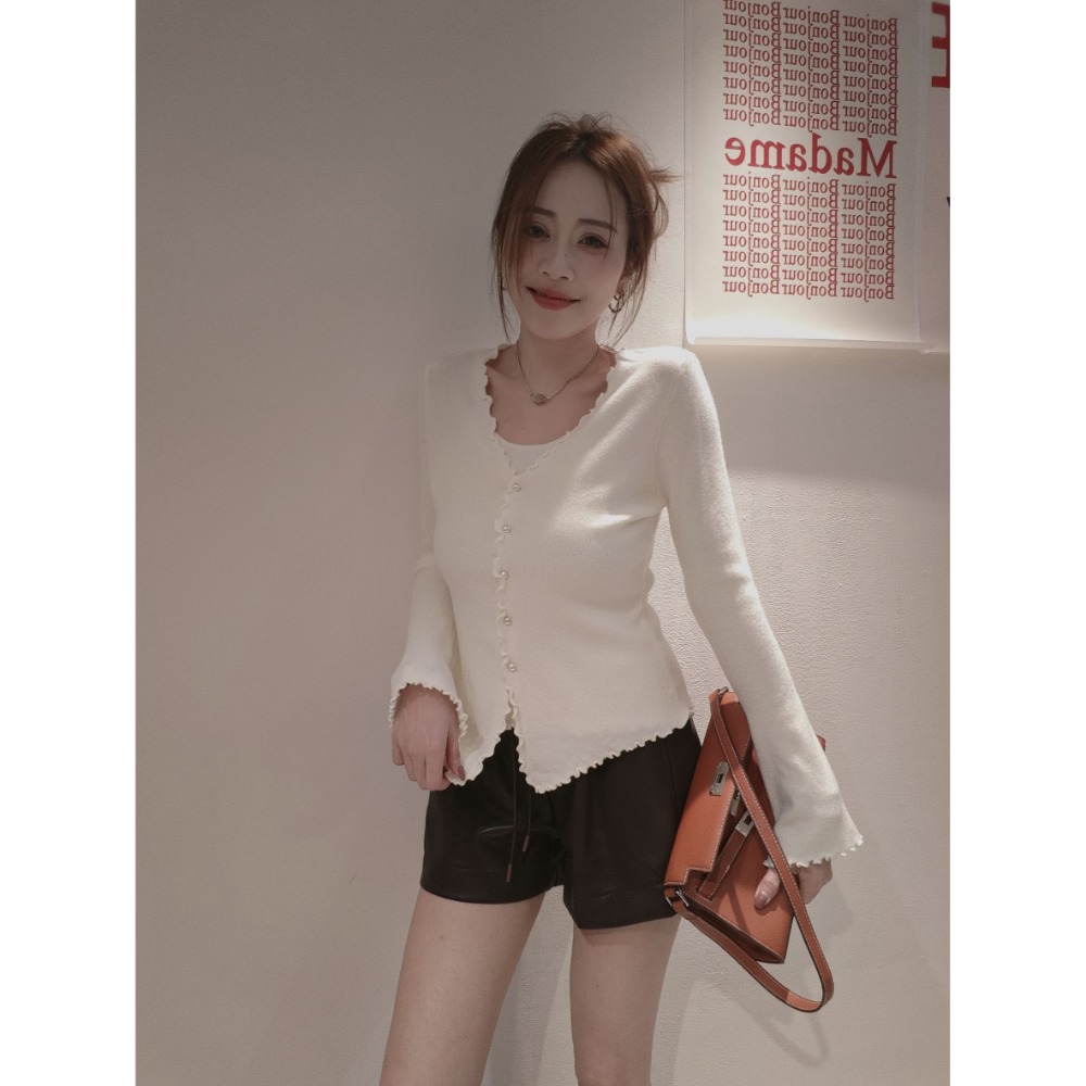 左左家#830 花邊假兩件針織衫 非常方便又超有氣質 推~-規格圖9