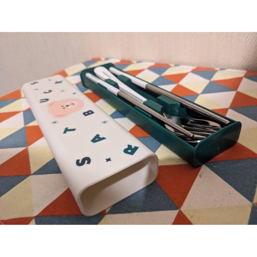 (現貨) STARBUCKS星巴克餐具組(米色) (收納盒內含筷子湯匙叉子) 餐具-細節圖2