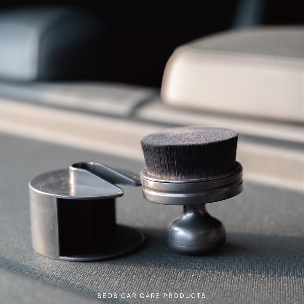 •BEOS• 圓型上油刷 可收納 高貼合度 輪胎油刷 超耐用 不掉毛 上油刷 免沾手 輪胎油刷子 輪胎刷 輪胎上蠟刷-細節圖7