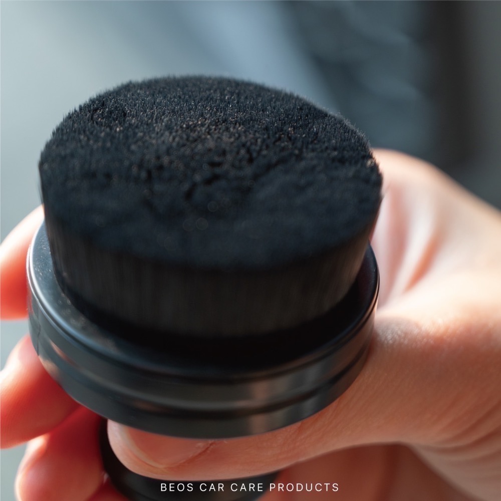 •BEOS• 圓型上油刷 可收納 高貼合度 輪胎油刷 超耐用 不掉毛 上油刷 免沾手 輪胎油刷子 輪胎刷 輪胎上蠟刷-細節圖9