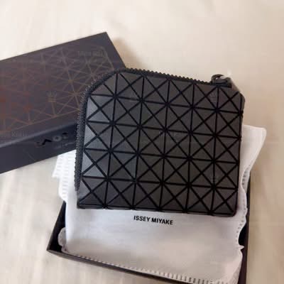 [現貨] 🖤全新三宅一生 BAOBAO ISSEY MIYAKE 方形拉鍊卡夾零錢包｜拉鍊錢包 AG331-細節圖4