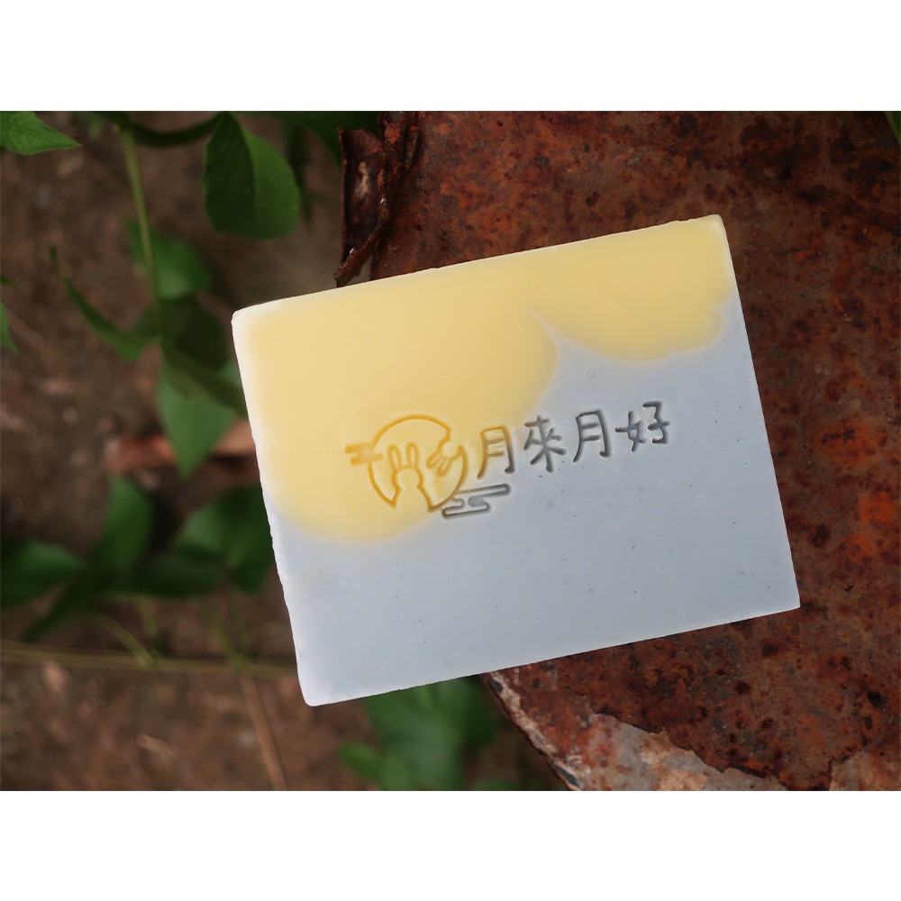 【皂章A72】月來月好 (預購) 中秋節皂章 壓克力章 節日皂章 兔子皂章 月兔 手工皂章-細節圖4