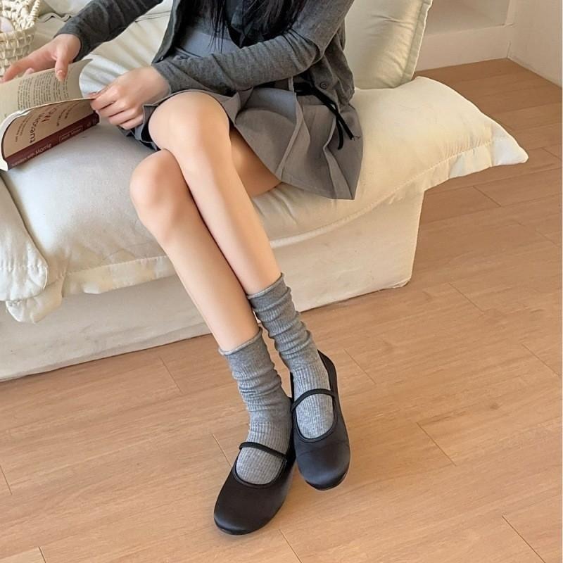 666 SHOP「台灣現貨」韓系日系女孩穿搭軟妹長襪中筒日系甜美女襪薄款襪子簡約百搭jk學生中筒襪-細節圖4