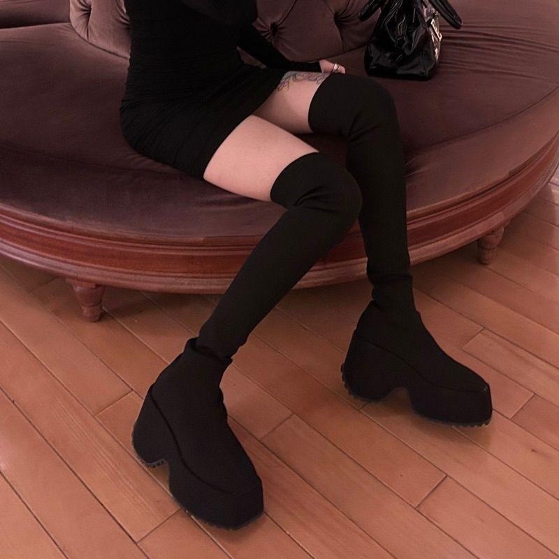 666 SHOP 「台灣現貨」35-42碼10公分歐美大碼彈力針織厚底方頭彈力鬆糕厚底靴襪靴短靴長靴-細節圖9