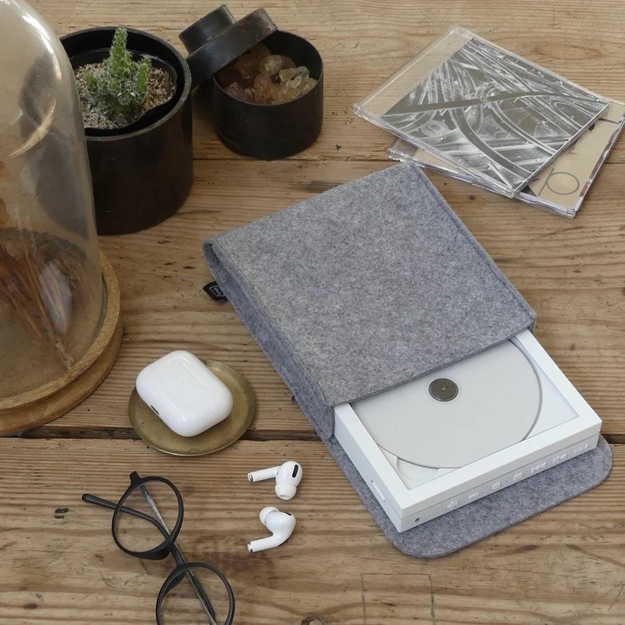 【CD隨身聽周邊】日本 Instant Disk Audio-CP1/2 CD隨身聽周邊 直立架、壁掛配件、專用收納包-細節圖2