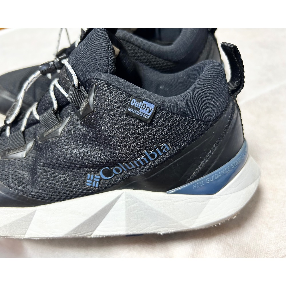 哥倫比亞 Columbia 女款 Facet 30 Outdry 健行鞋黑色/夜潮色美碼7.5碼24.5CM-細節圖7