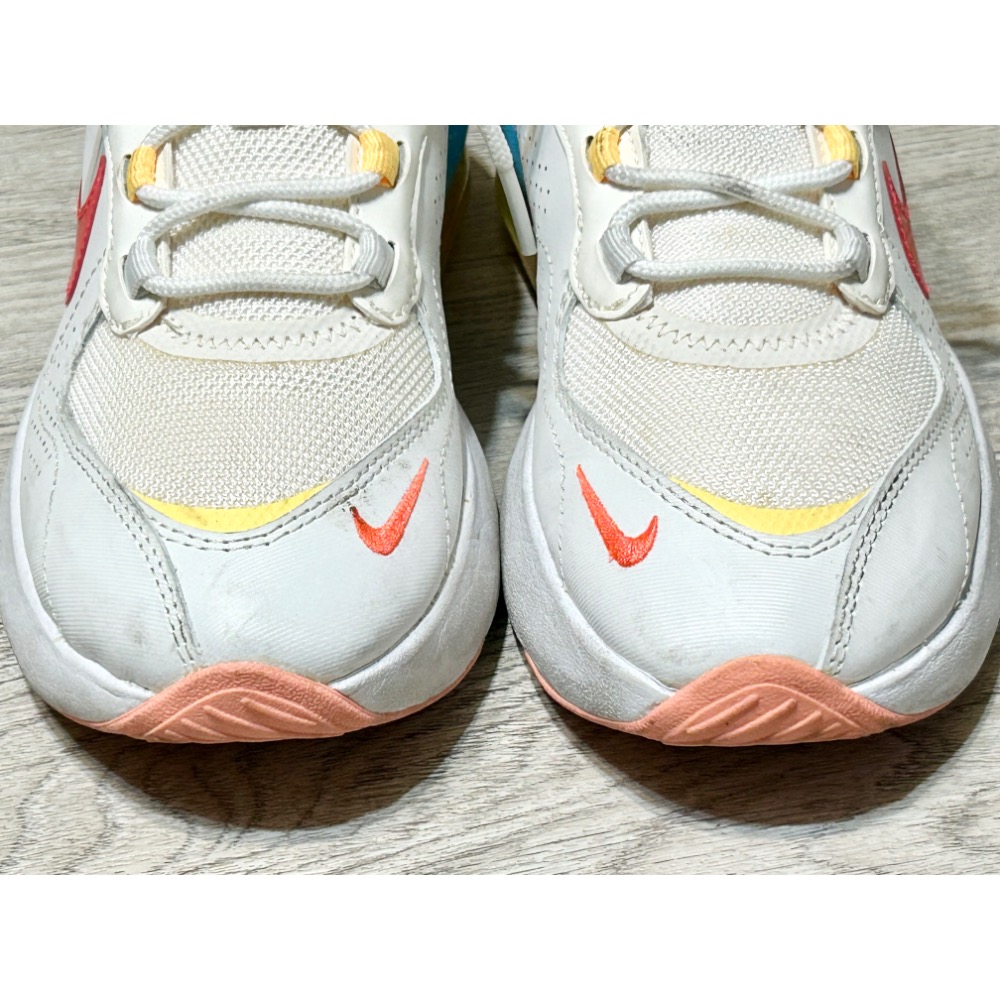 NIKE系列-Air Max Verona 女款白紅多色系氣墊運動慢跑鞋23.5CM-細節圖4
