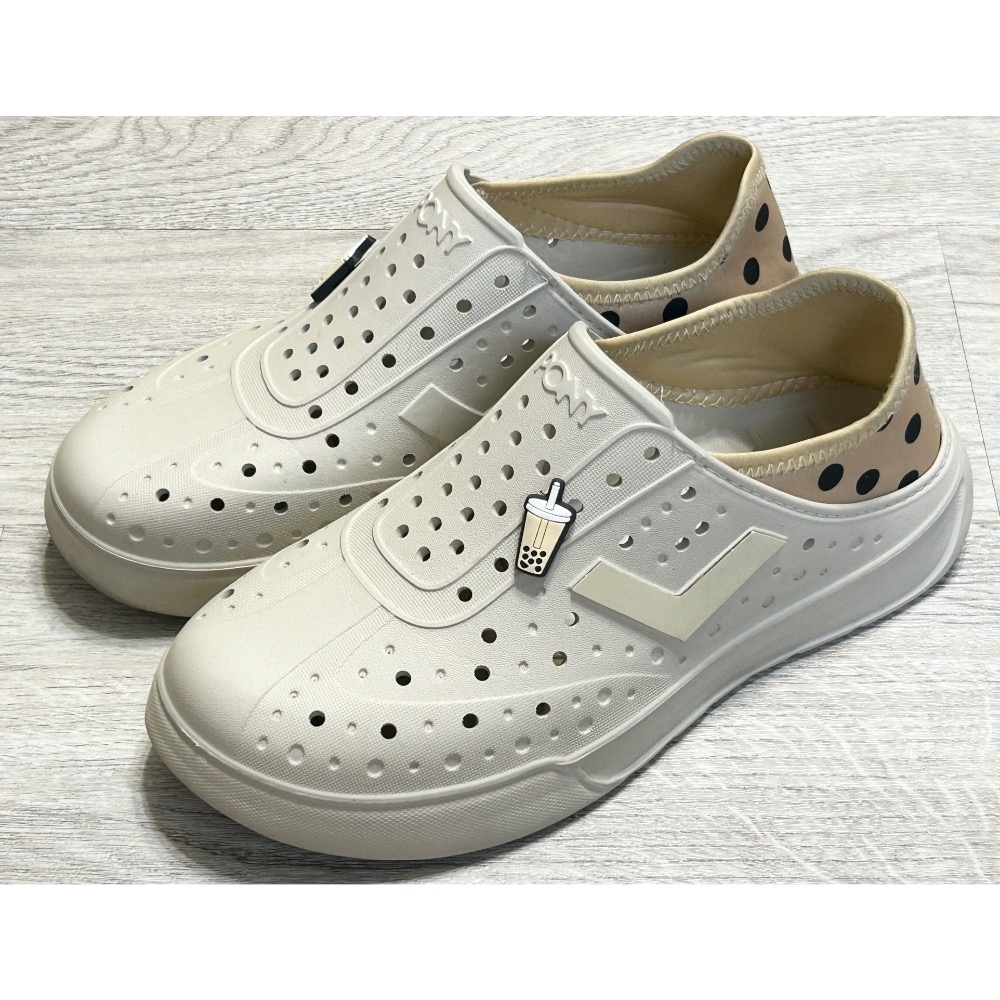 PONY ENJOY輕量洞洞鞋 珍奶 可踩式腳後跟 中性款 男女鞋(台灣難波萬系列) 5號適24-24.5公分-細節圖7