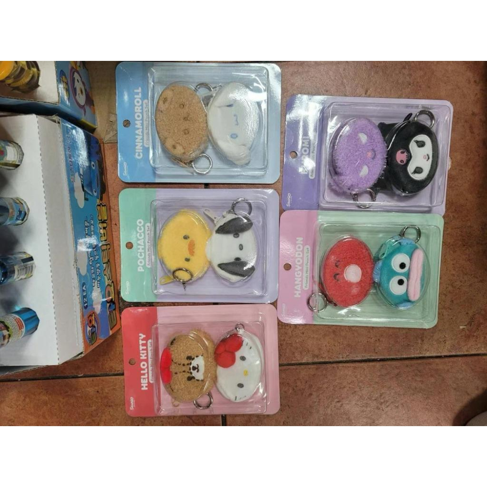 韓國🇰🇷 三麗鷗 零錢包 耳機包 吊飾 小錢包 庫洛米 大耳狗 醜魚漢頓-細節圖6