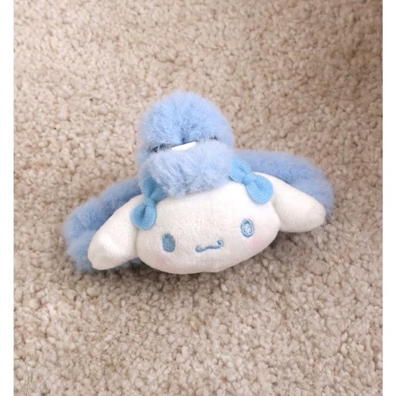 韓國🇰🇷限定 三麗鷗 大耳狗毛絨鯊魚夾 凱蒂貓 庫洛米 大耳狗 小髮夾*4一組-細節圖2