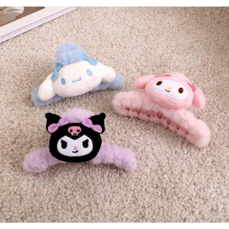 韓國🇰🇷限定 三麗鷗 大耳狗毛絨鯊魚夾 凱蒂貓 庫洛米 大耳狗 小髮夾*4一組-細節圖3