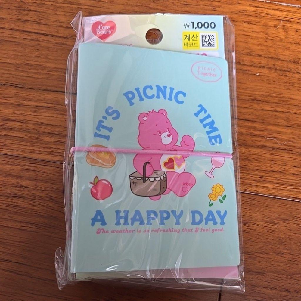 韓國🇰🇷大創Care bear 小卡收納本 40頁 粉格 薄荷綠-細節圖4