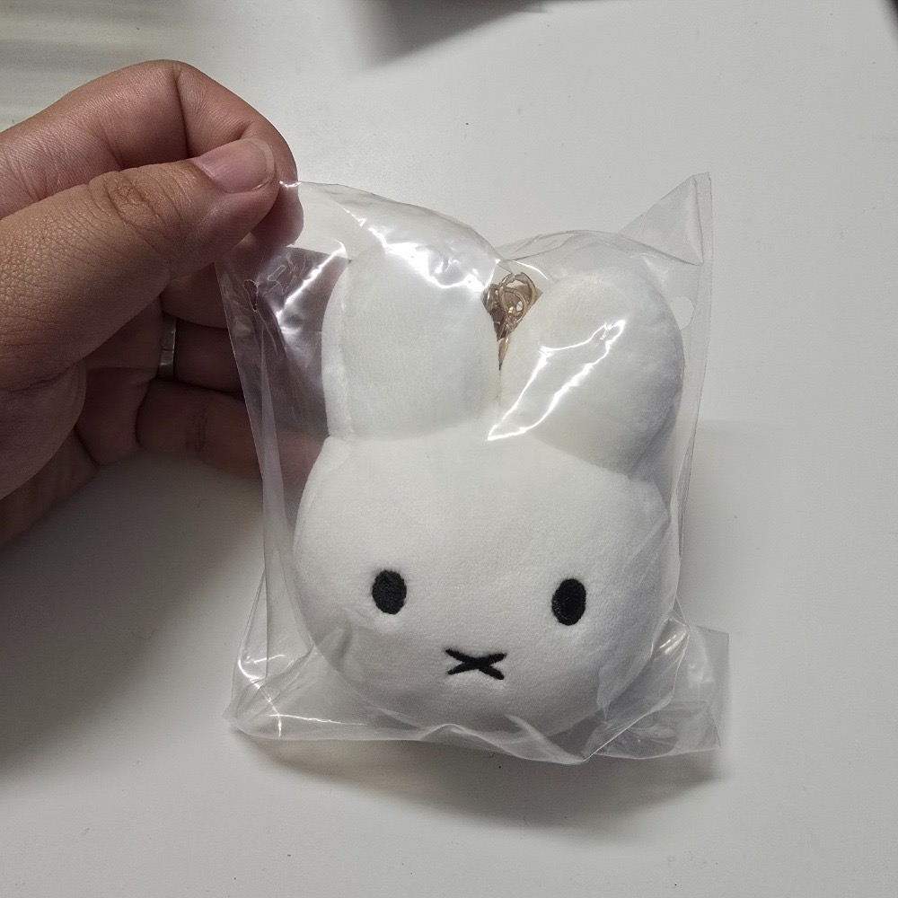 韓國🇰🇷聖水洞米菲兔專賣店 哭哭米菲大頭吊飾烤麵包米菲兔 烤焦針織帽米菲兔吊飾-規格圖8