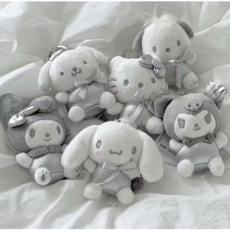 三麗鷗 韓國🇰🇷限定 金色/銀色愛心8cm吊飾 凱蒂貓 帕恰狗 酷洛米 美樂蒂 布丁狗 大耳狗 現貨🔥-規格圖6