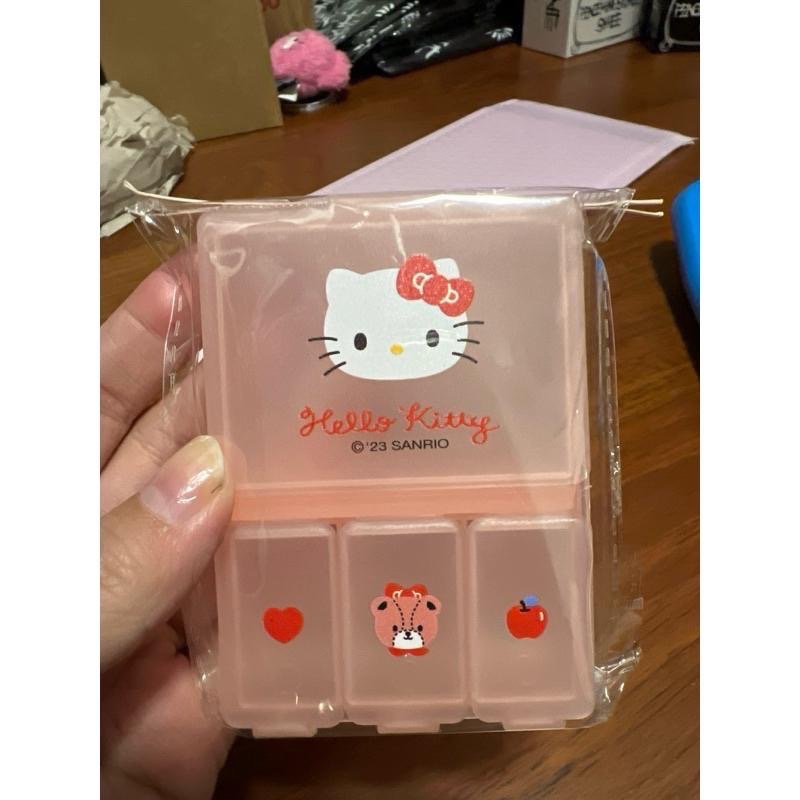 三麗鷗 美樂蒂 凱蒂貓四格收納盒 小物盒 藥盒 飾品盒-細節圖2