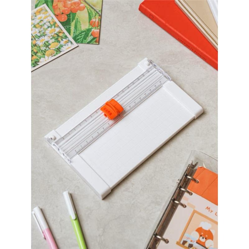 韓國🇰🇷大創 紙張切割器A5/A6 簡易版滑軌 可愛裁刀-細節圖3